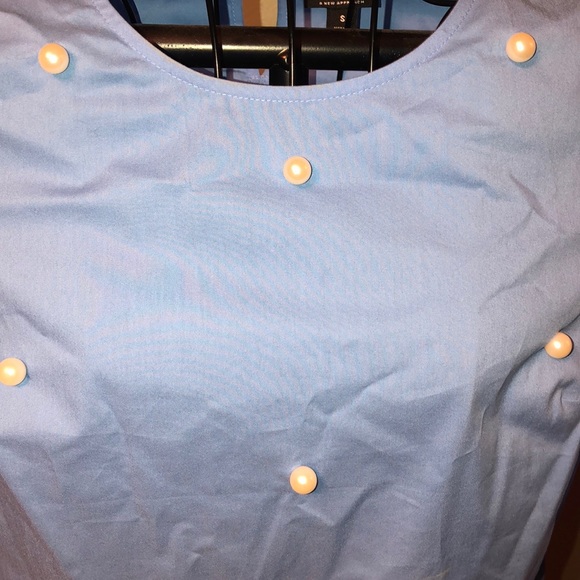 Top - Picture 3 of 4